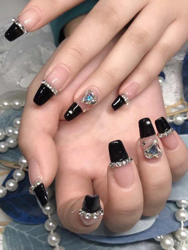 Diamond Black