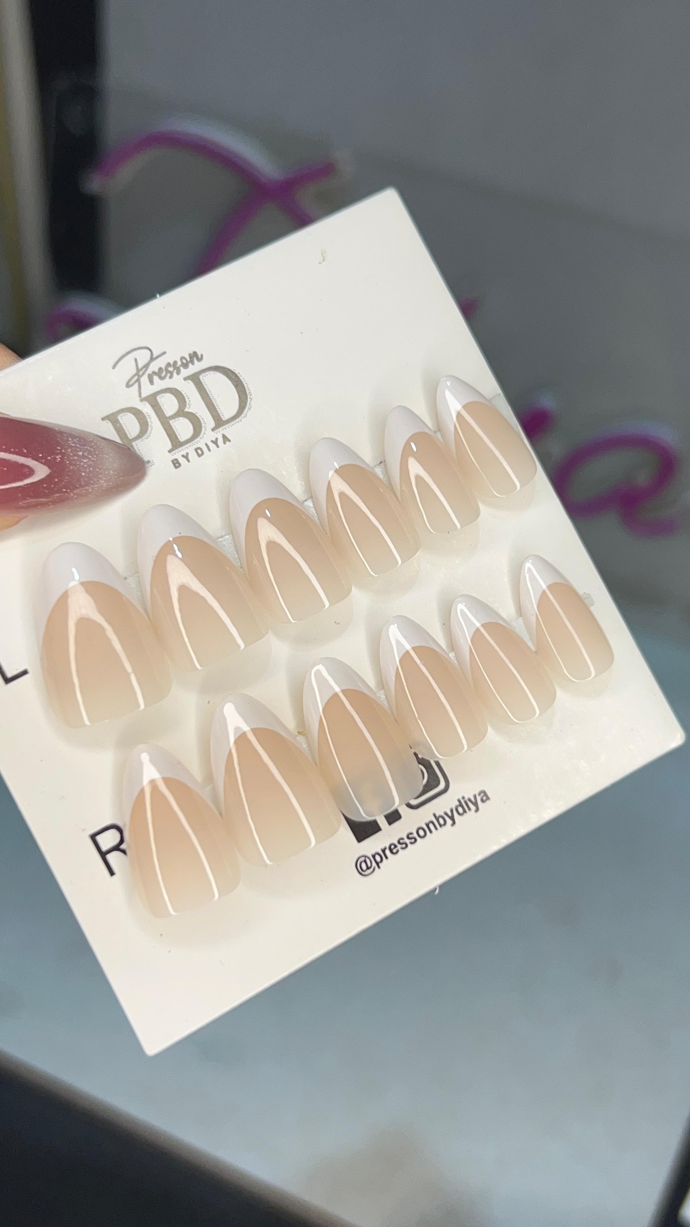 French cat eye Almond